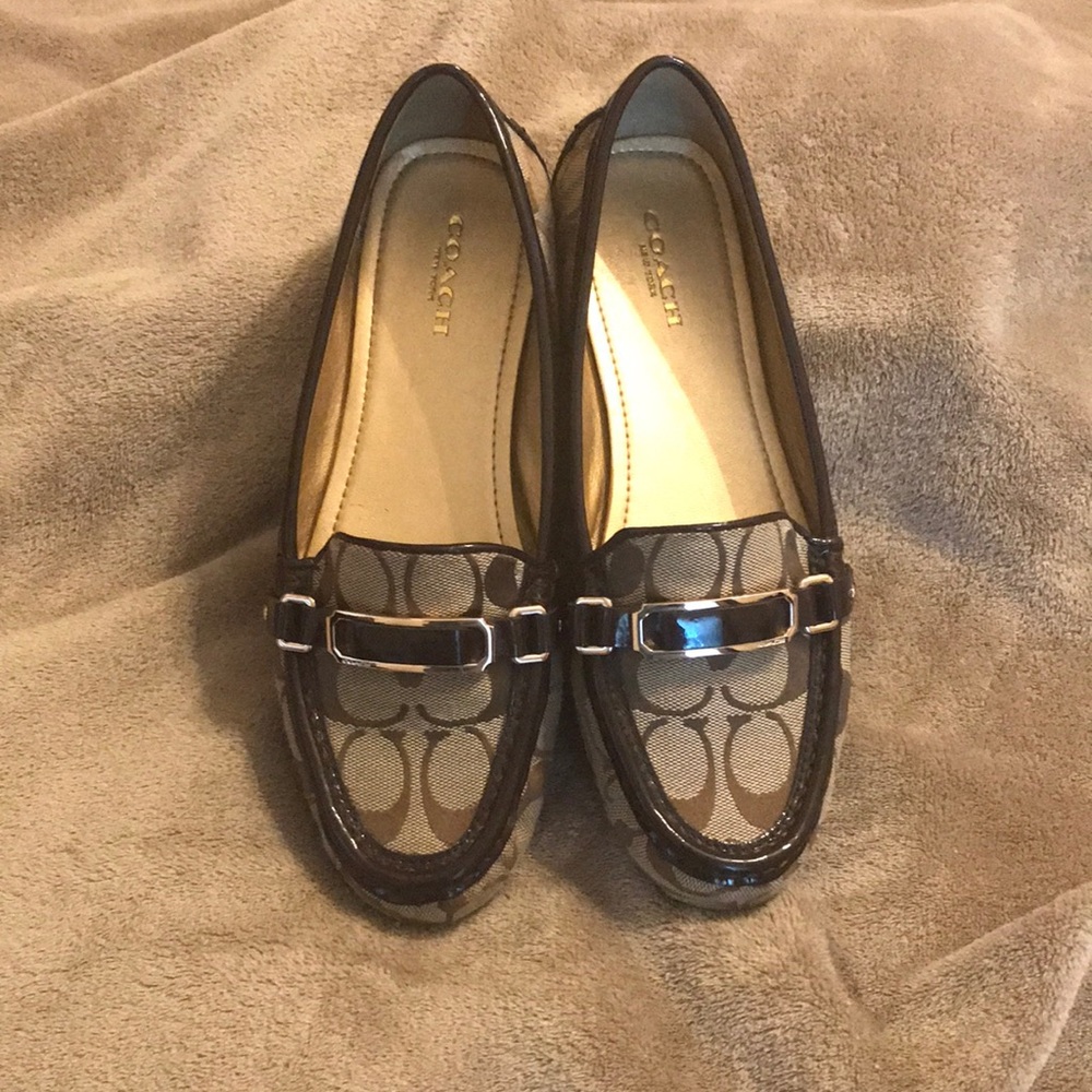 Coach Flats